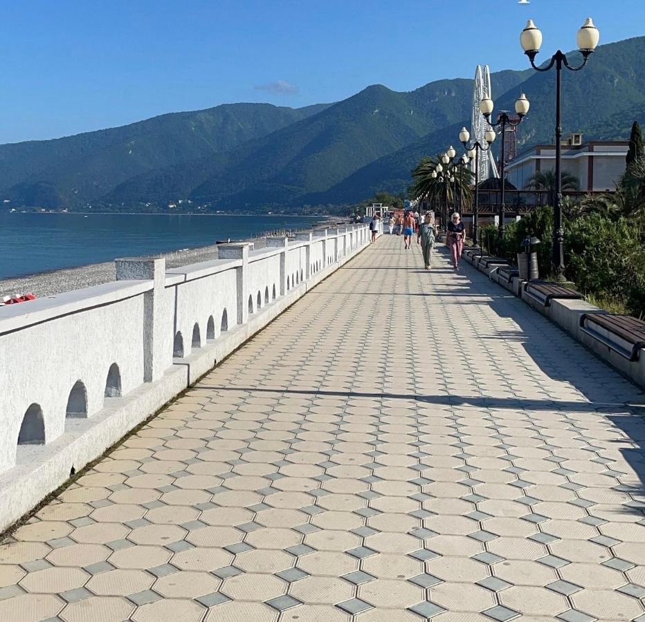 Мини-Отель New Gagra Luaran gambar
